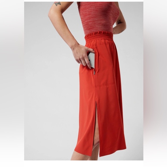Athleta Savannah Skirt Midi Skirt Currant Red size Medium - Picture 4 of 16